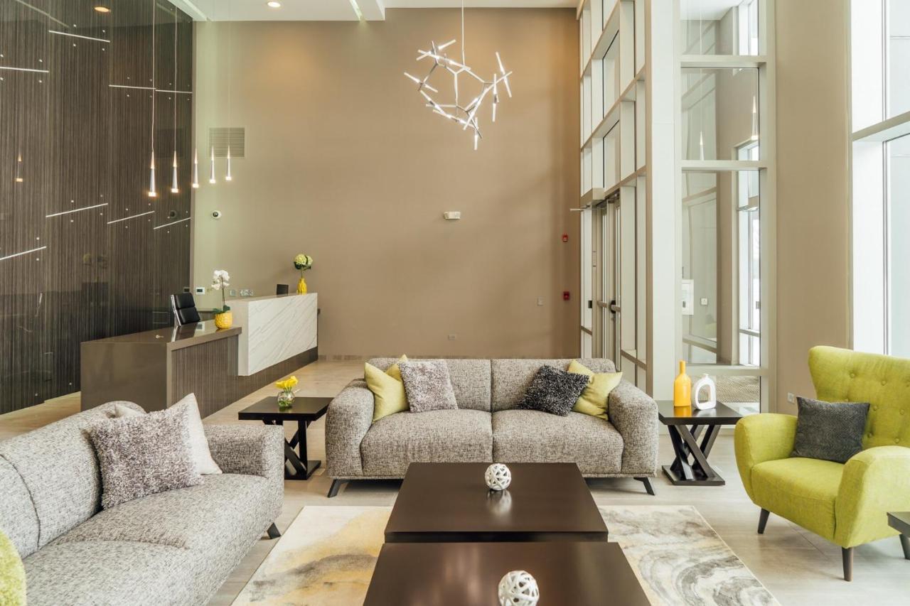 Apartament Bright & Comfortable Oakbrook 2Br Apt Free Parking - Ob 1 Oakbrook Terrace Zewnętrze zdjęcie
